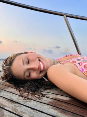 Deniz Feride Esinduy volleyball babe