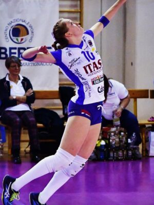 Lara Caravello volleyball player