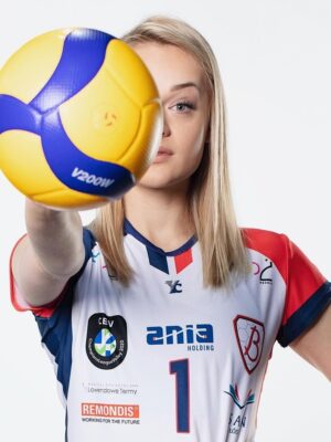 Maria Stenzel hot volleyball girl